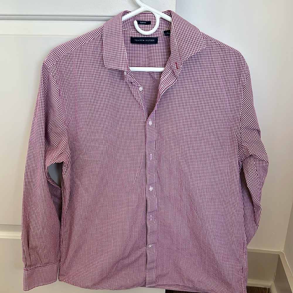 Tommy Hilfiger men’s button down shirt